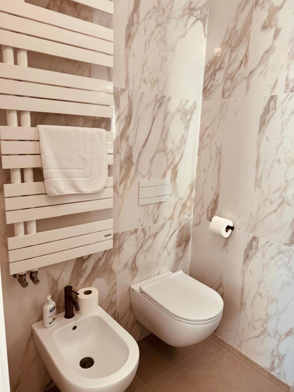 Piccinni Exclusive Suite 5 Bari Exterior foto
